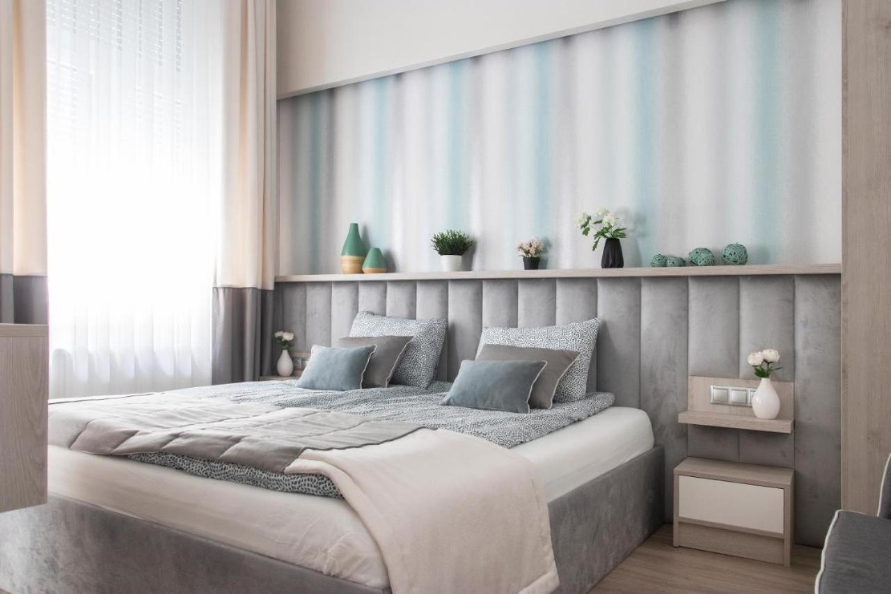 Central Relax Boutique Suites Budapest Eksteriør bilde